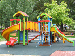 Градински мебели