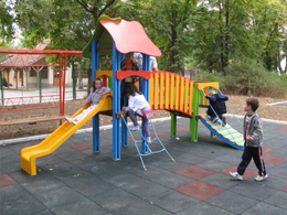 Градински мебели