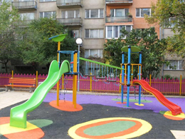 Градински мебели