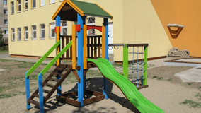 Градински мебели