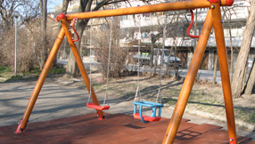 Градински мебели
